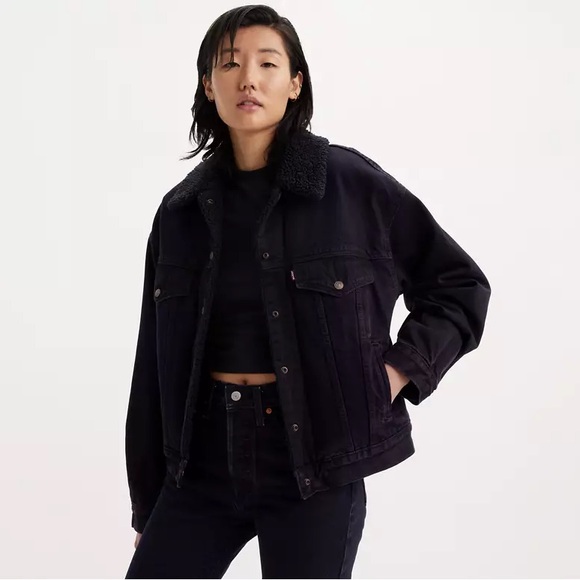 Levi’s Sherpa black corduroy jacket - Picture 1 of 6